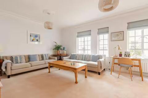 Nordic Regency Apartment チェルトナム エクステリア 写真